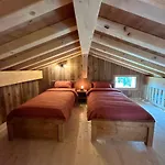 Du Champel Jacuzzi Σαλέ *